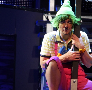 Os presentamos a “Mikel Hennet”